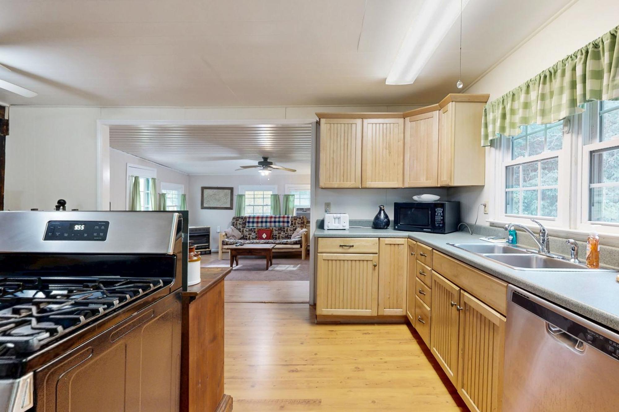 1 Bed 1 Bath Vacation In