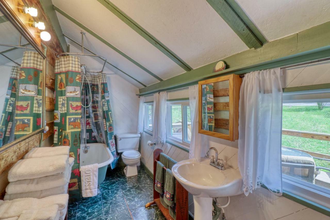 1 Bed 1 Bath Vacation In *