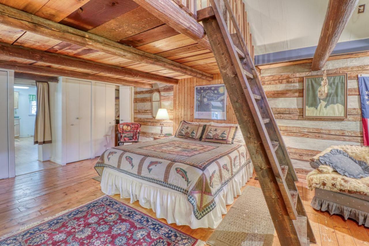 1 Bed 1 Bath Vacation In Holiday home Sylva